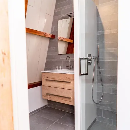 Klein Polderhuis - Bollenschuur *