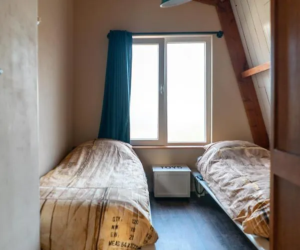 Hébergement de vacances Klein Polderhuis - Bollenschuur Roelofarendsveen